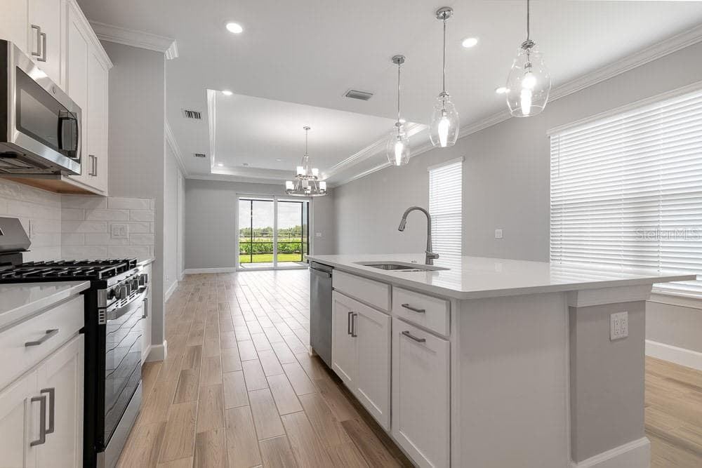 26930 LARK COURT — photo 8 of 35