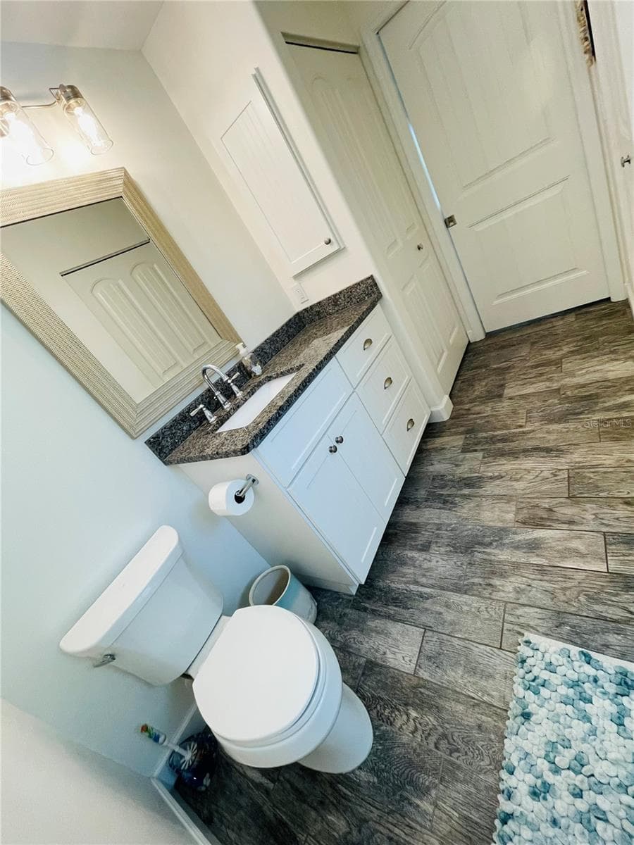 7076 NICHOLS STREET — photo 12 of 19
