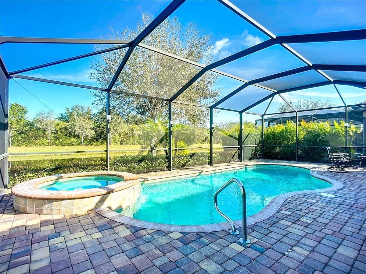 2902 AVIAMAR CIRCLE — photo 42 of 61