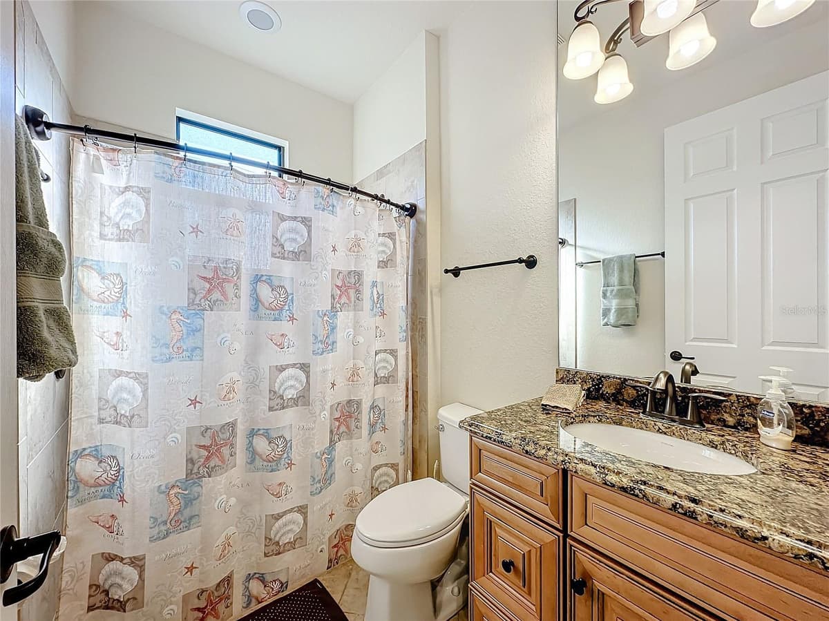 2902 AVIAMAR CIRCLE — photo 35 of 61