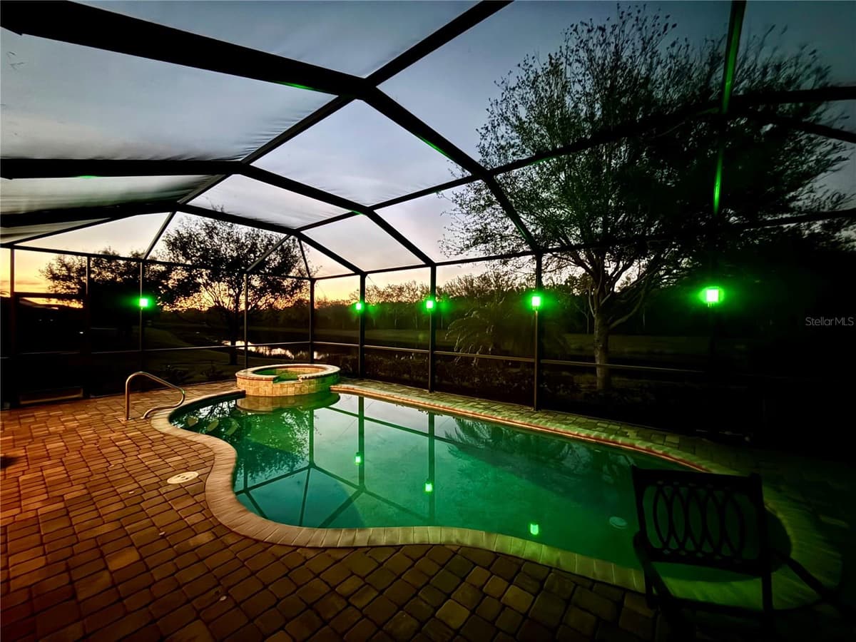 2902 AVIAMAR CIRCLE — photo 45 of 61