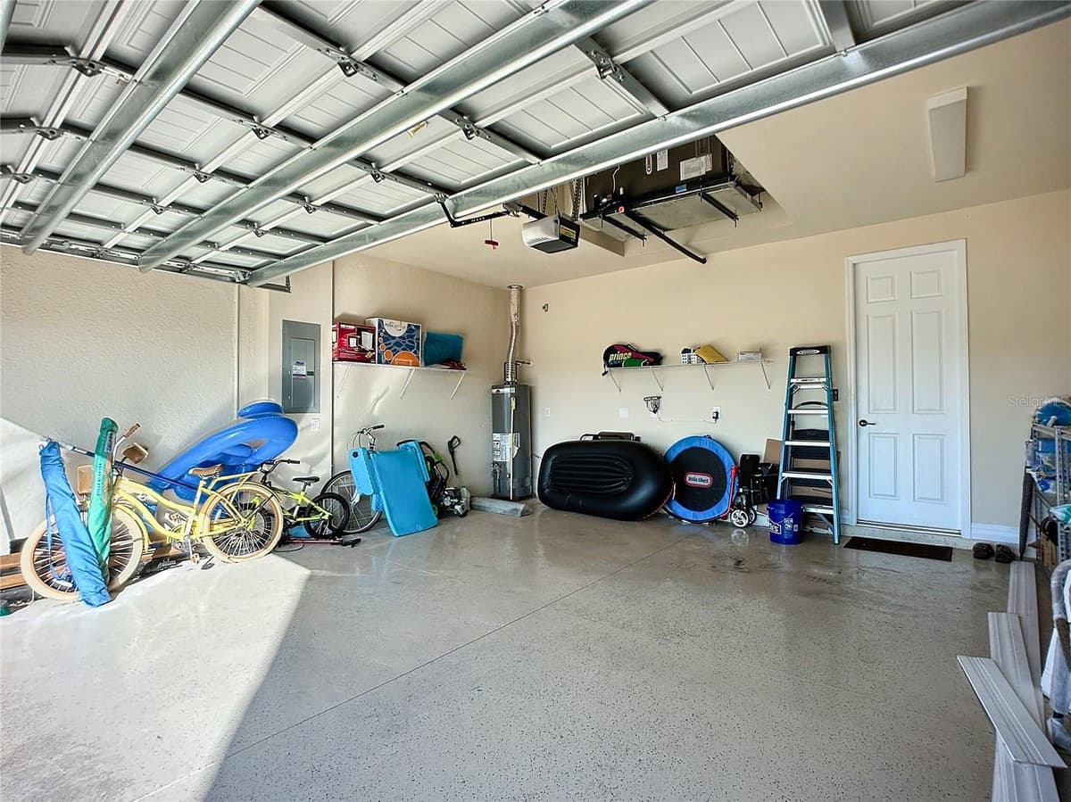2902 AVIAMAR CIRCLE — photo 48 of 61