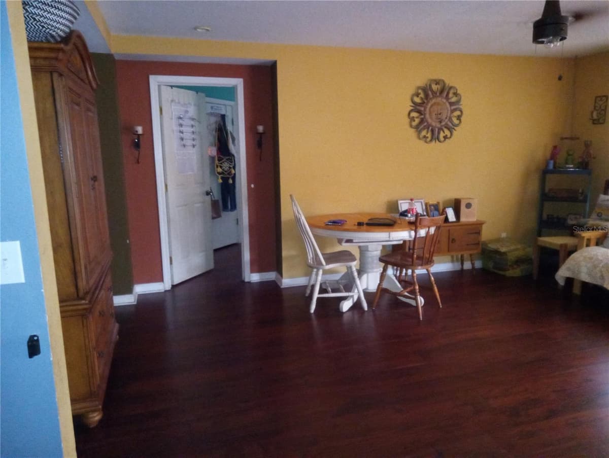 10933 SUBTLE TRAIL DRIVE — photo 4 of 22