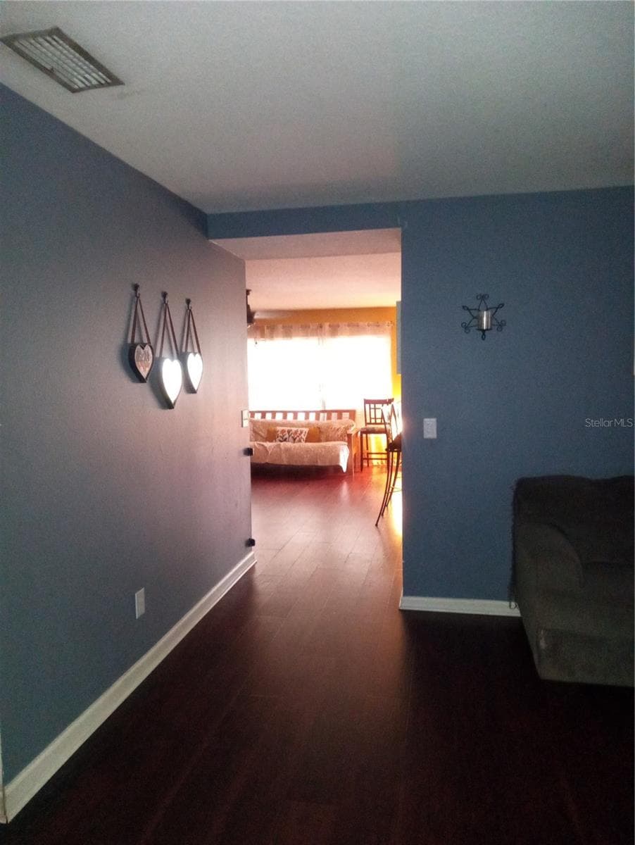 10933 SUBTLE TRAIL DRIVE — photo 9 of 22