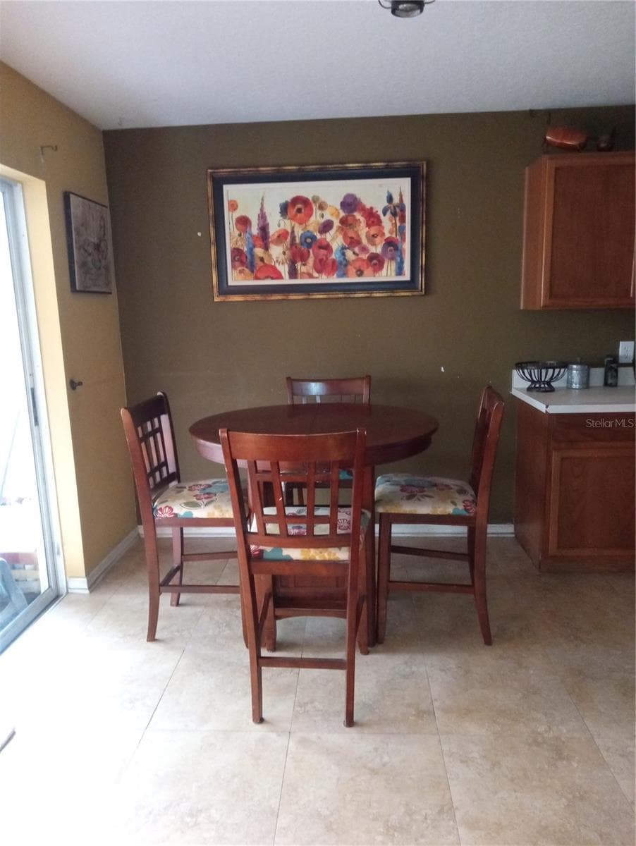 10933 SUBTLE TRAIL DRIVE — photo 7 of 22