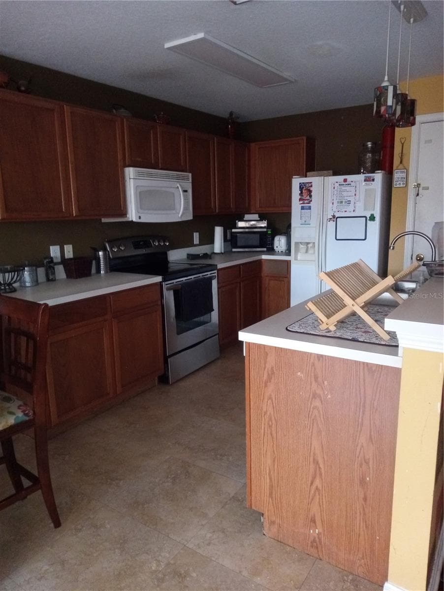 10933 SUBTLE TRAIL DRIVE — photo 6 of 22