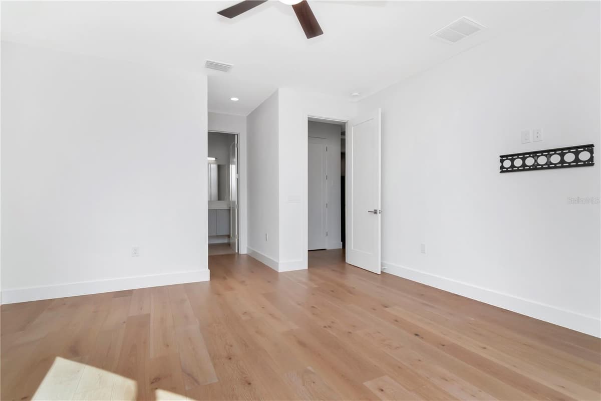 4604 LOWELL AVENUE — photo 41 of 78