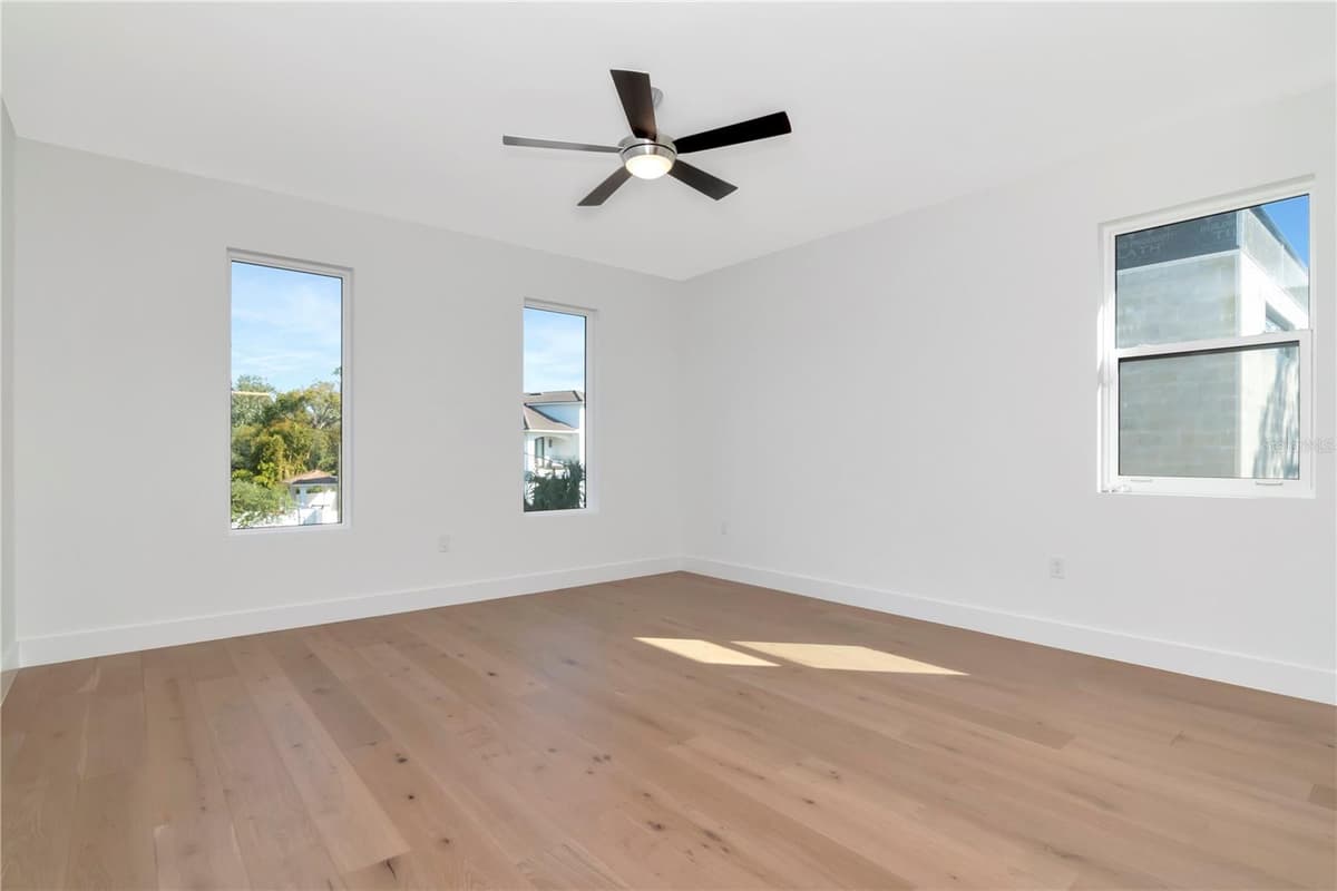 4604 LOWELL AVENUE — photo 39 of 78