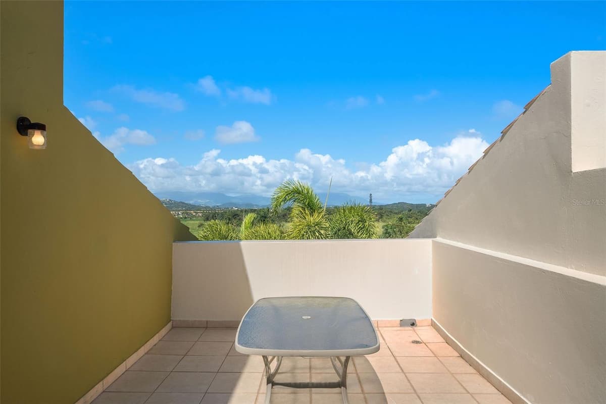 90 CANDELERO DRIVE — photo 42 of 45