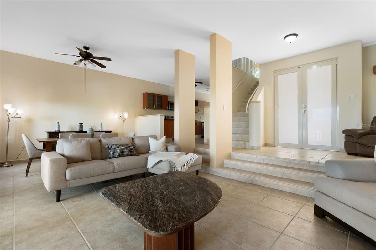 90 CANDELERO DRIVE — photo 7 of 45