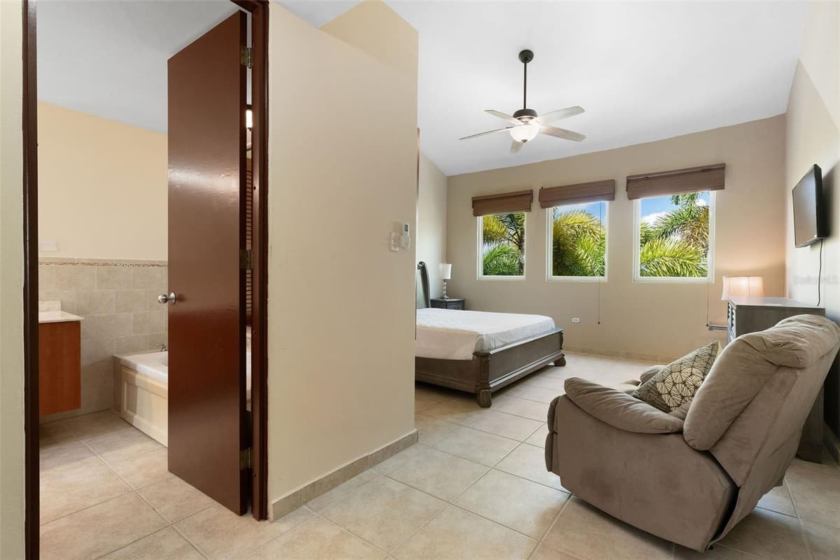90 CANDELERO DRIVE — photo 30 of 45