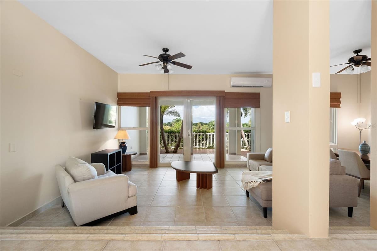 90 CANDELERO DRIVE — photo 8 of 45