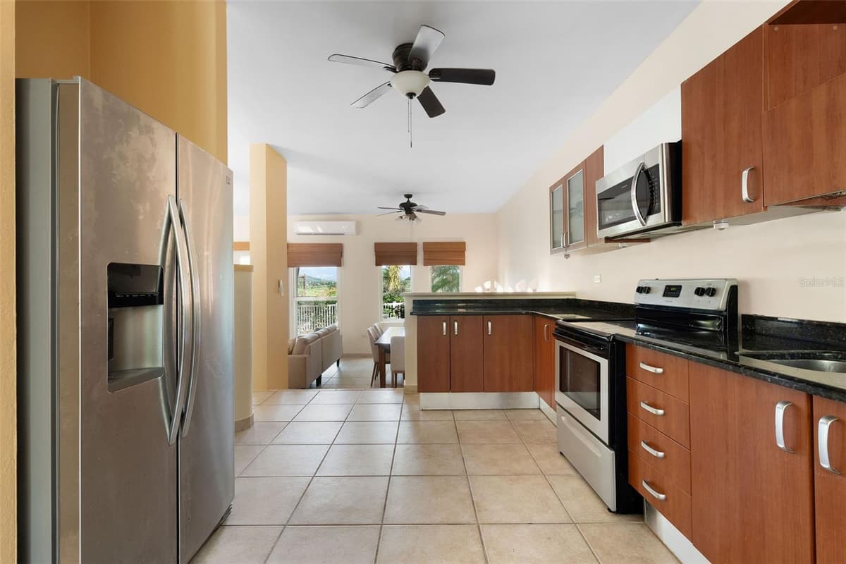 90 CANDELERO DRIVE — photo 19 of 45