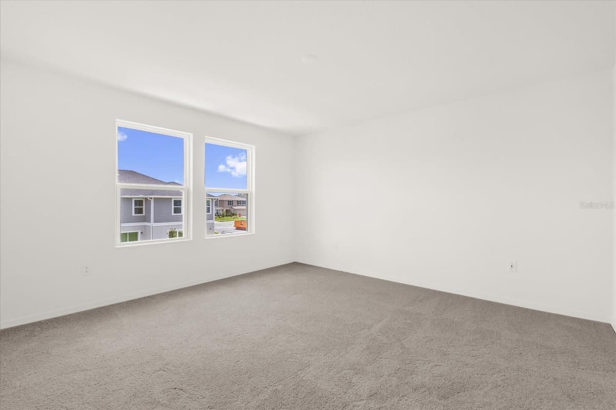 399 SEQUOIA DRIVE — photo 4 of 8