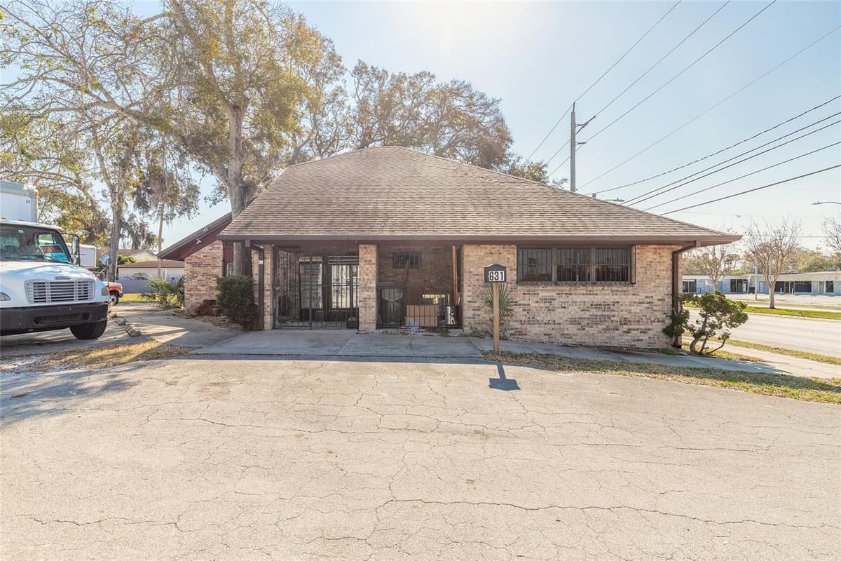 631 RIDGEWOOD AVENUE — photo 1 of 16