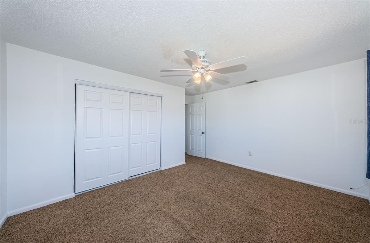 10022 LILY STREET — photo 10 of 41
