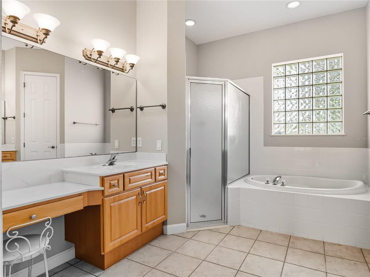 9958 SANTA BARBARA COURT — photo 18 of 48