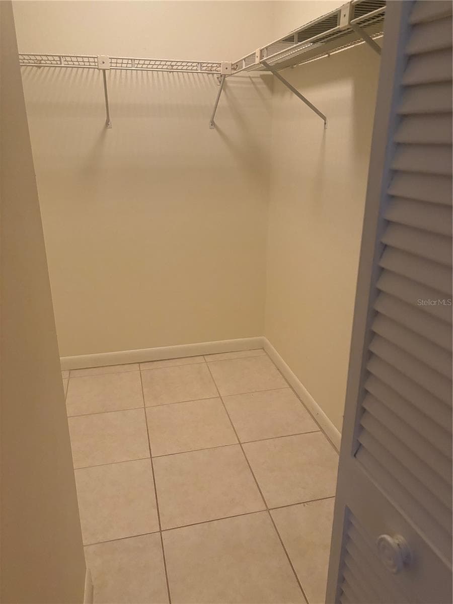 2765 COUNTRYSIDE BOULEVARD — photo 25 of 25