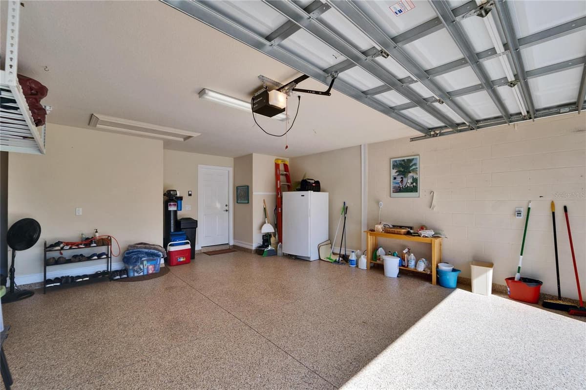 16135 CAPE CORAL DRIVE — photo 15 of 85