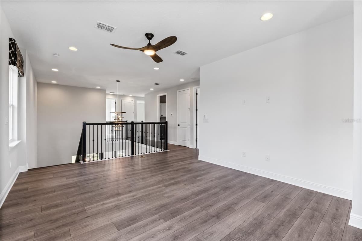 16112 VETTA DRIVE — photo 37 of 84