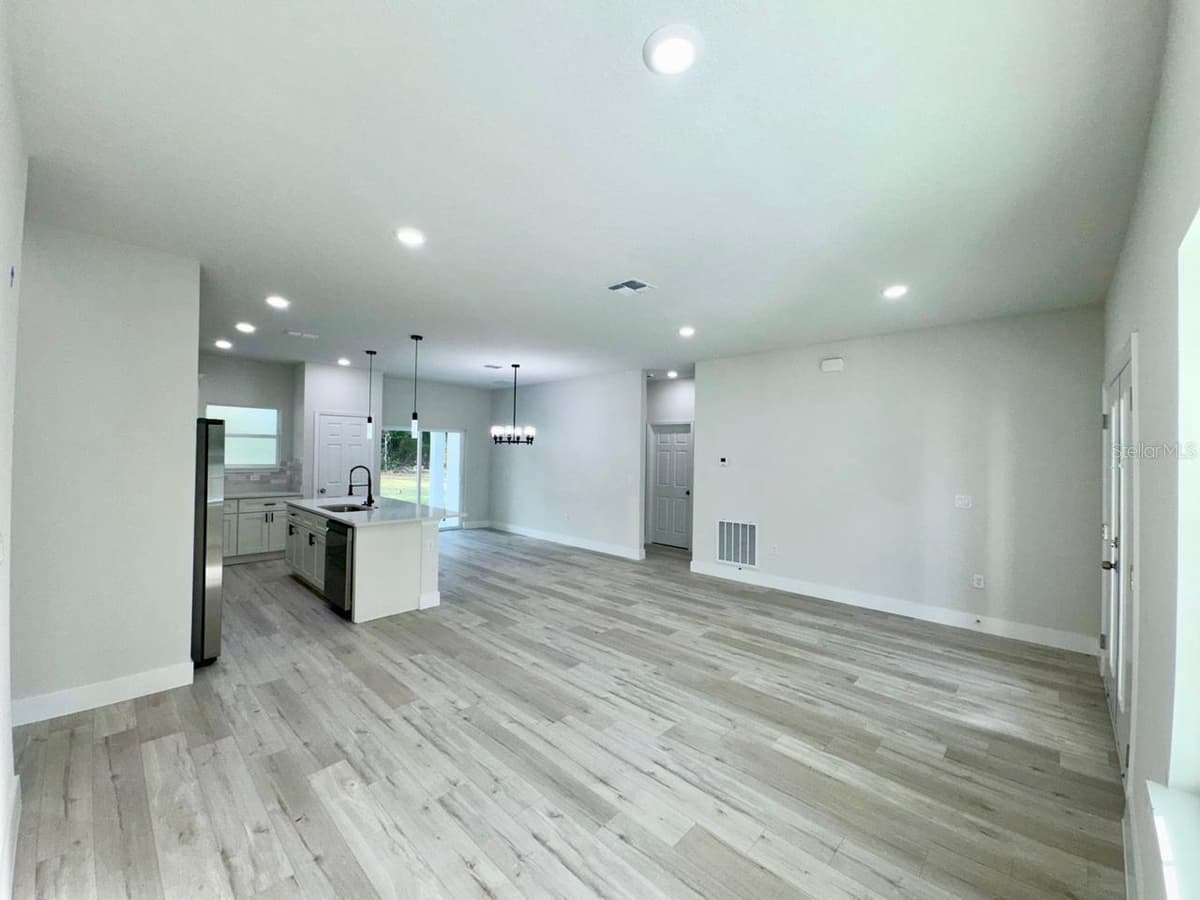 10385 CITRUS SPRINGS BOULEVARD — photo 13 of 27