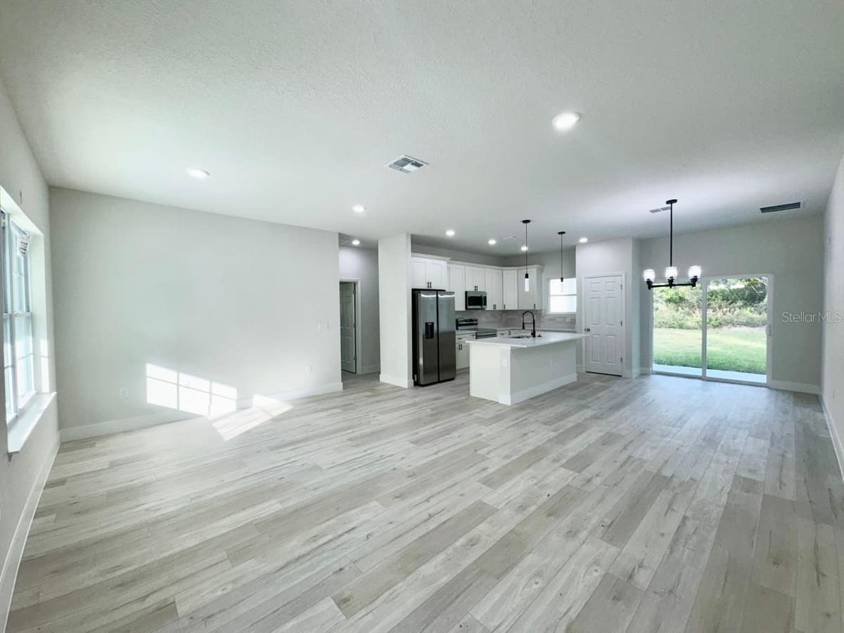 10385 CITRUS SPRINGS BOULEVARD — photo 12 of 27