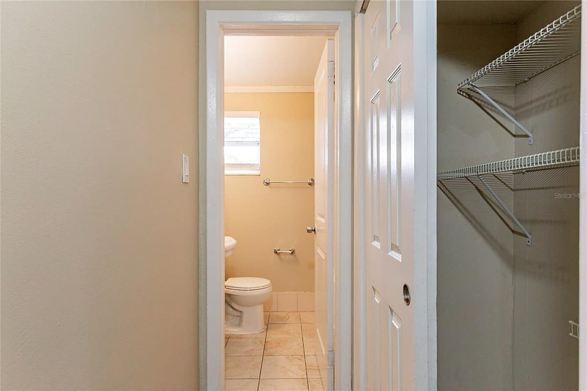 7216 EMMA STREET — photo 16 of 21