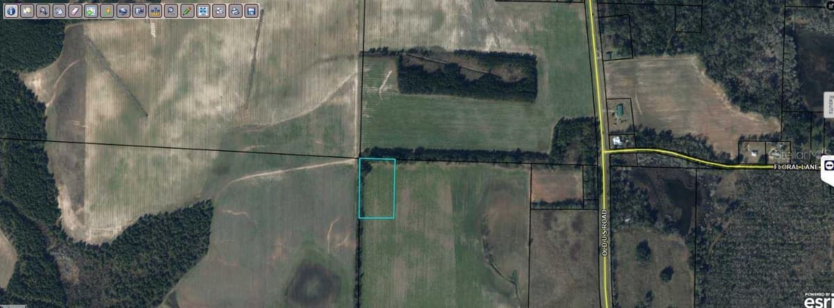 OLD U S RD — photo 1 of 9