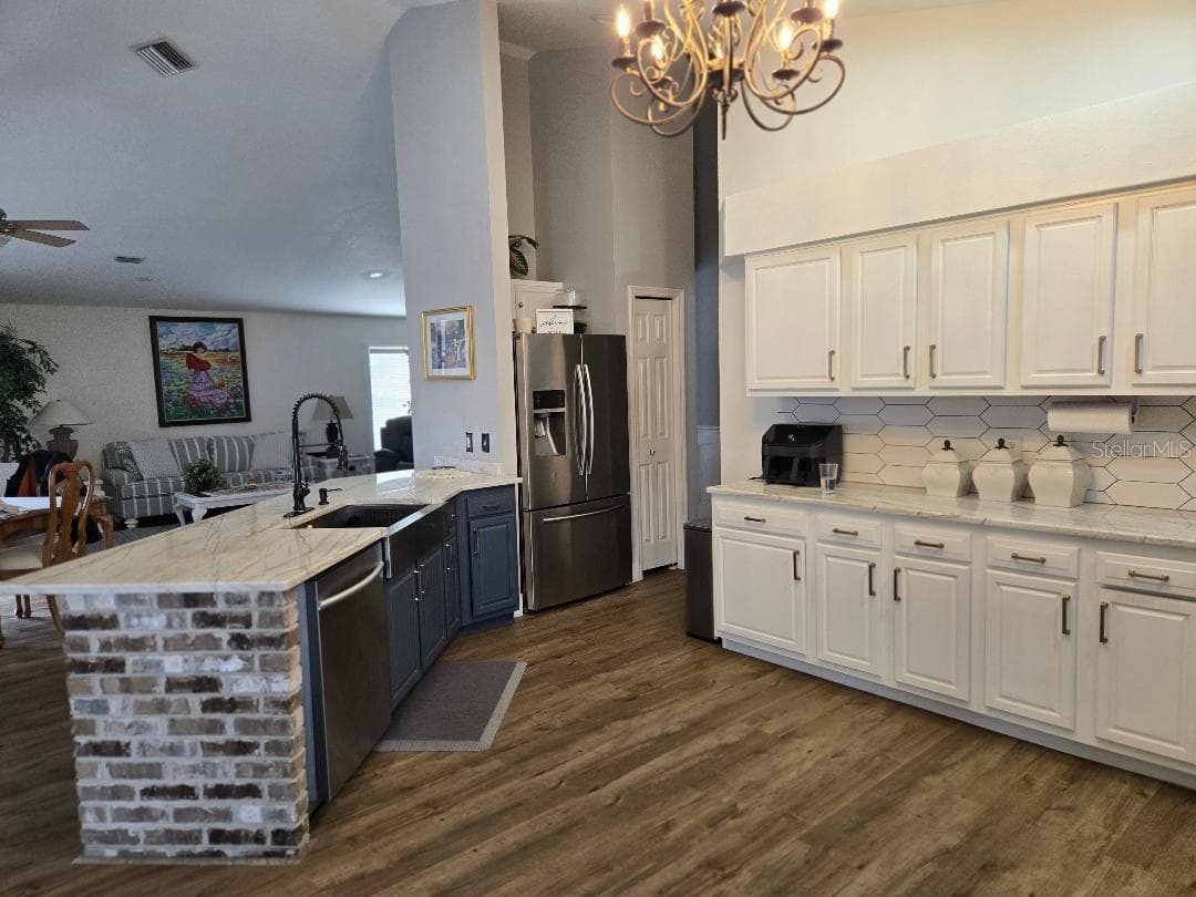 6601 THACKSTON DRIVE — photo 5 of 28