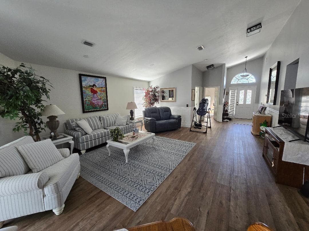 6601 THACKSTON DRIVE — photo 9 of 28