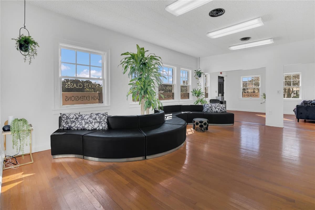 120 DILLARD STREET — photo 4 of 28