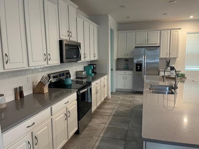 8962 HILTON RIDGE AVENUE — photo 13 of 26