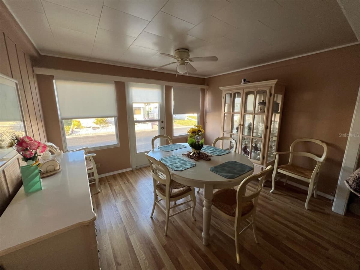220 ROYAL PALM CIRCLE — photo 11 of 29
