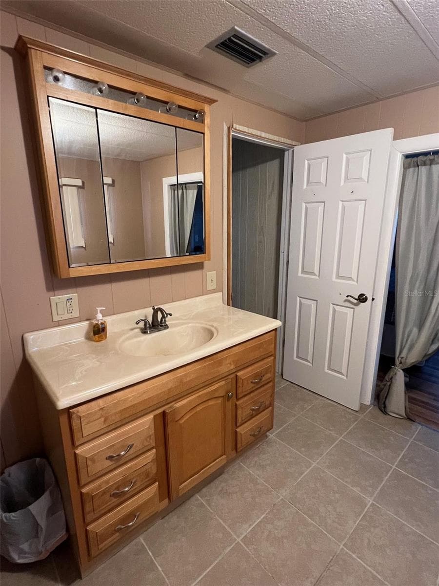 220 ROYAL PALM CIRCLE — photo 24 of 29