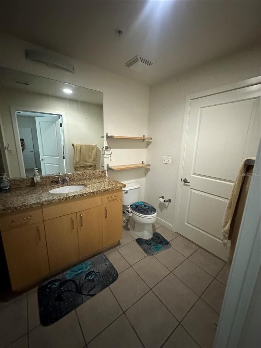 155 COURT AVENUE — photo 18 of 22