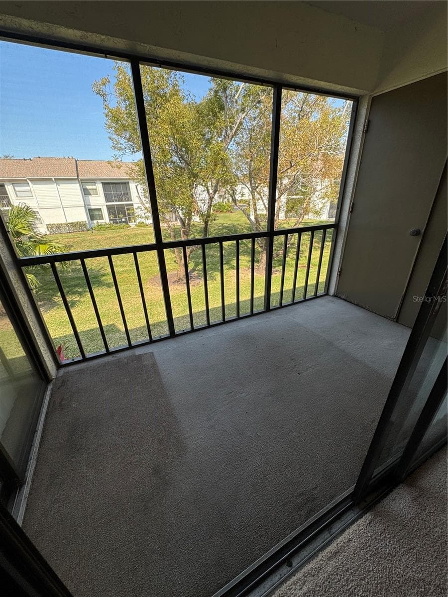 106 LAKESIDE COURT — photo 13 of 13