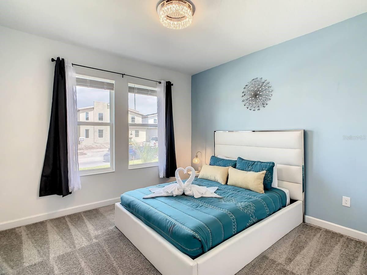 2908 PROTAGONIST STREET — photo 22 of 33
