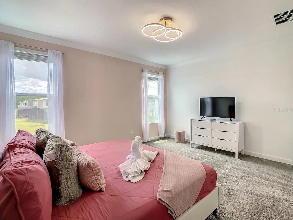2908 PROTAGONIST STREET — photo 13 of 33