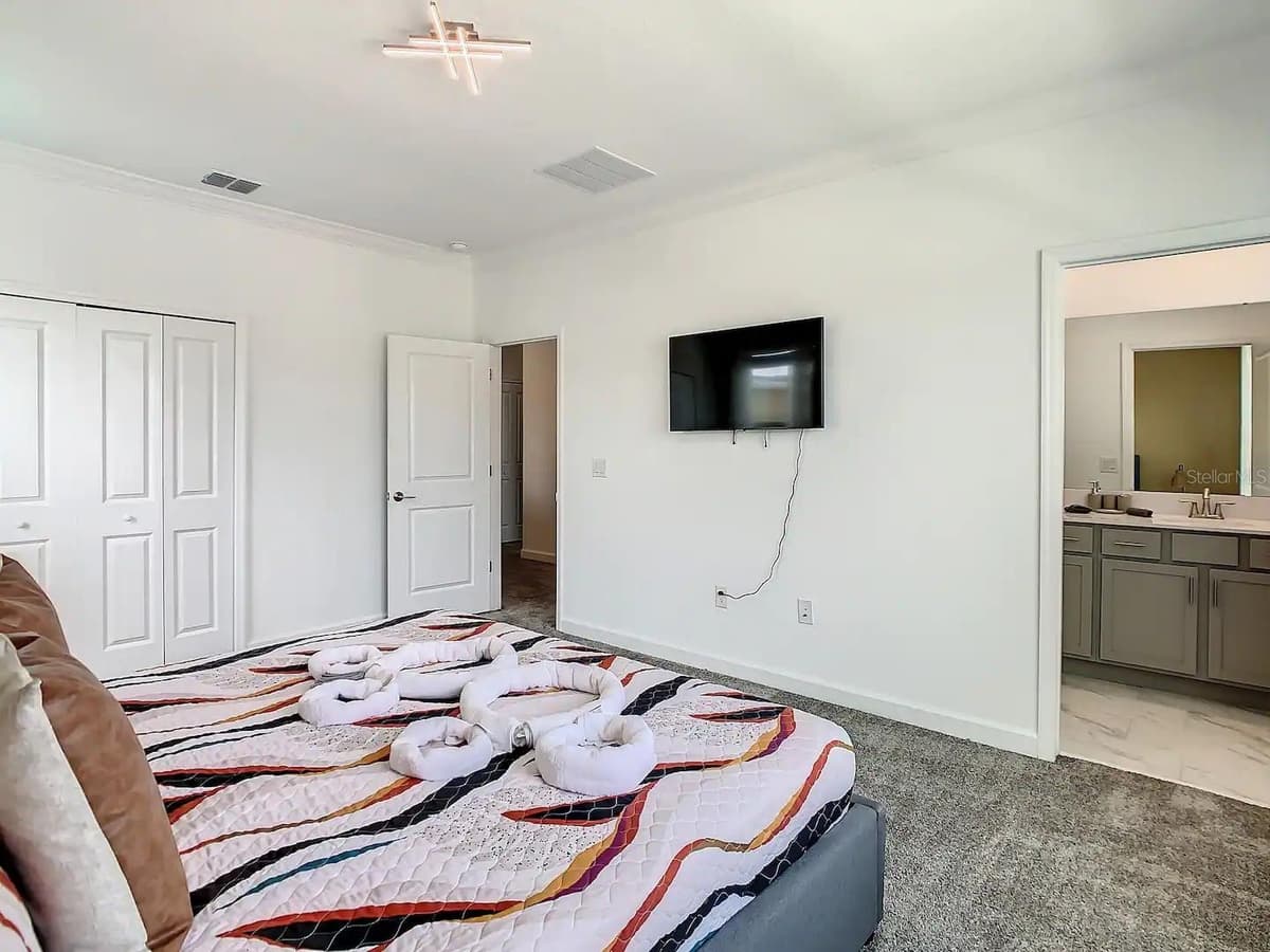 2908 PROTAGONIST STREET — photo 19 of 33