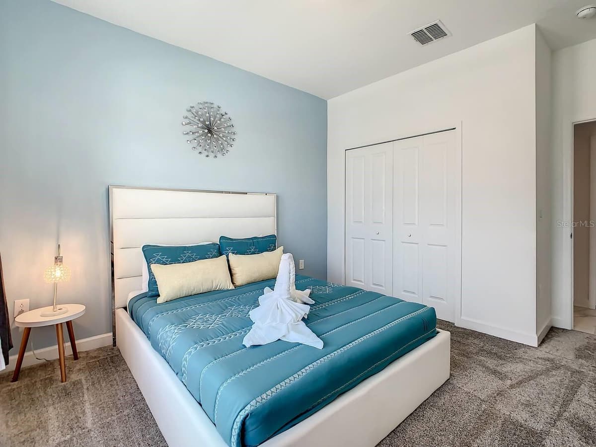 2908 PROTAGONIST STREET — photo 23 of 33