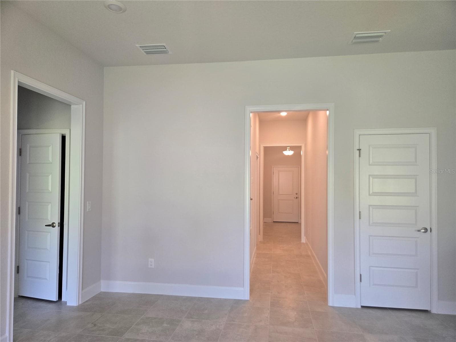 336 TWISTED OAKS DRIVE — photo 19 of 45
