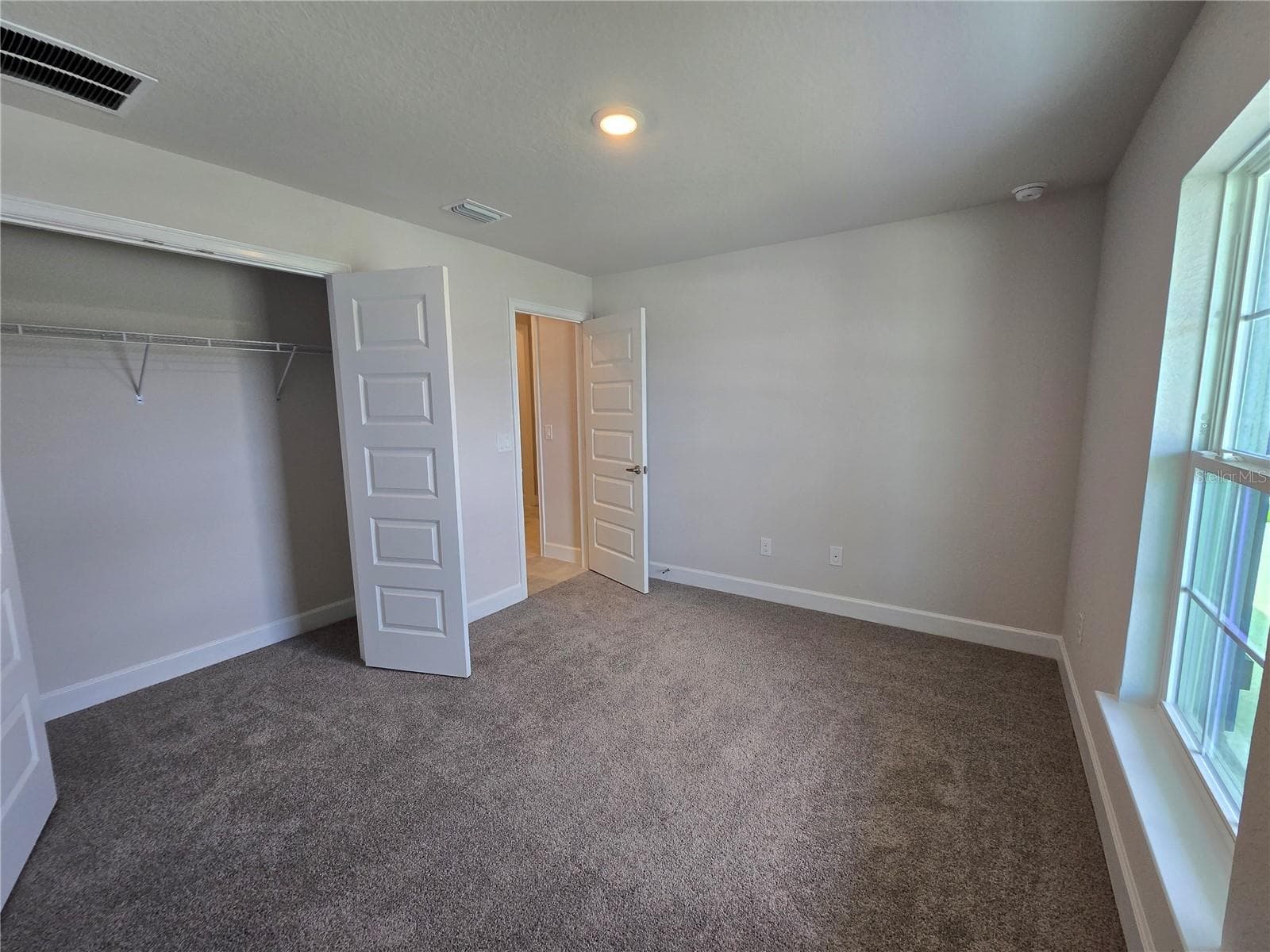 336 TWISTED OAKS DRIVE — photo 12 of 45