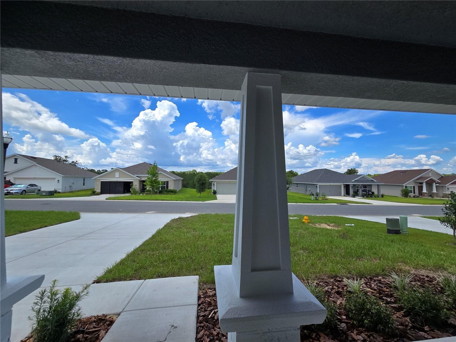 336 TWISTED OAKS DRIVE — photo 4 of 45