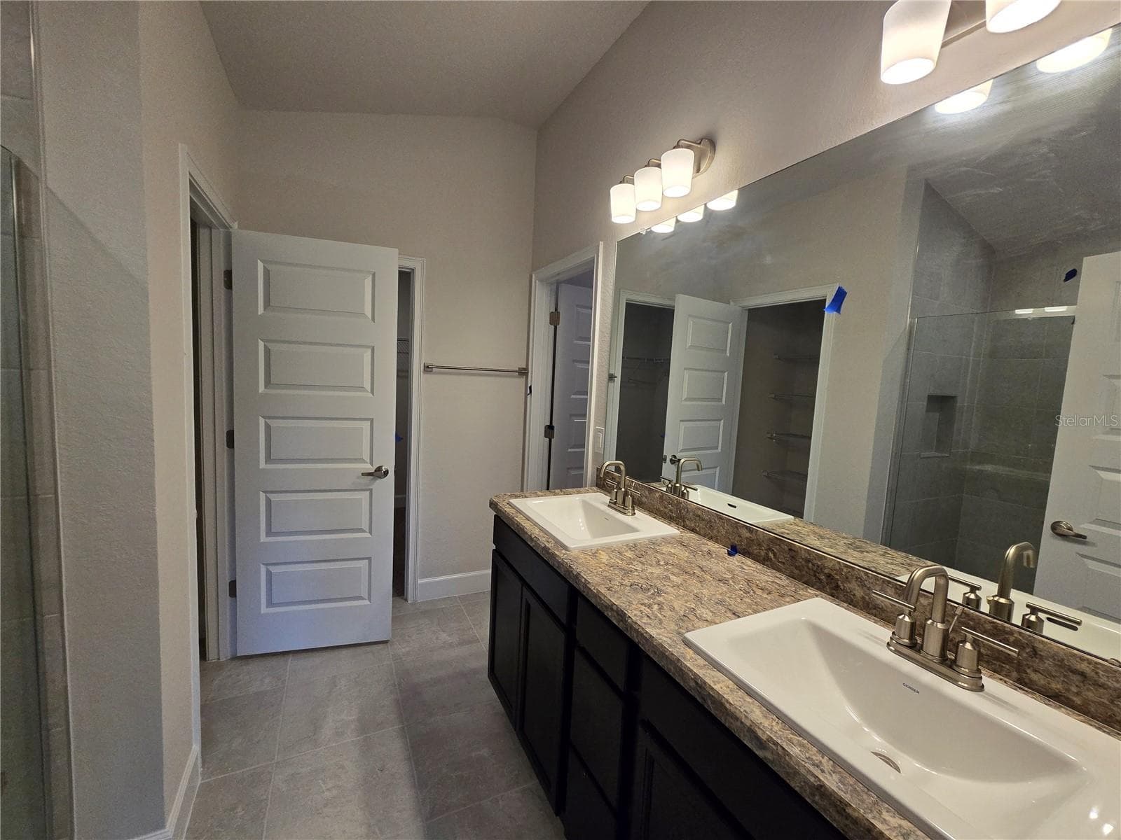 336 TWISTED OAKS DRIVE — photo 28 of 45