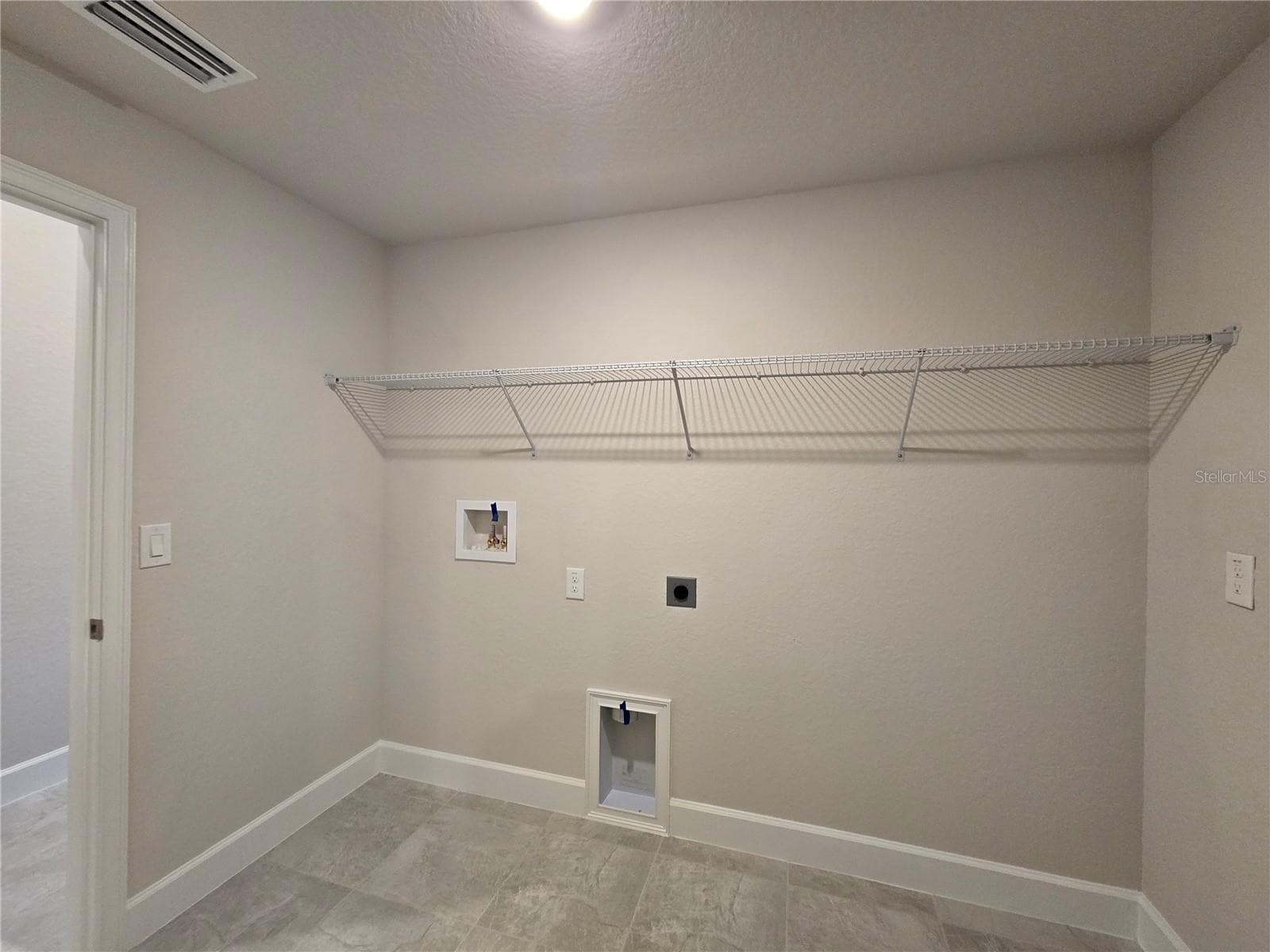 336 TWISTED OAKS DRIVE — photo 16 of 45