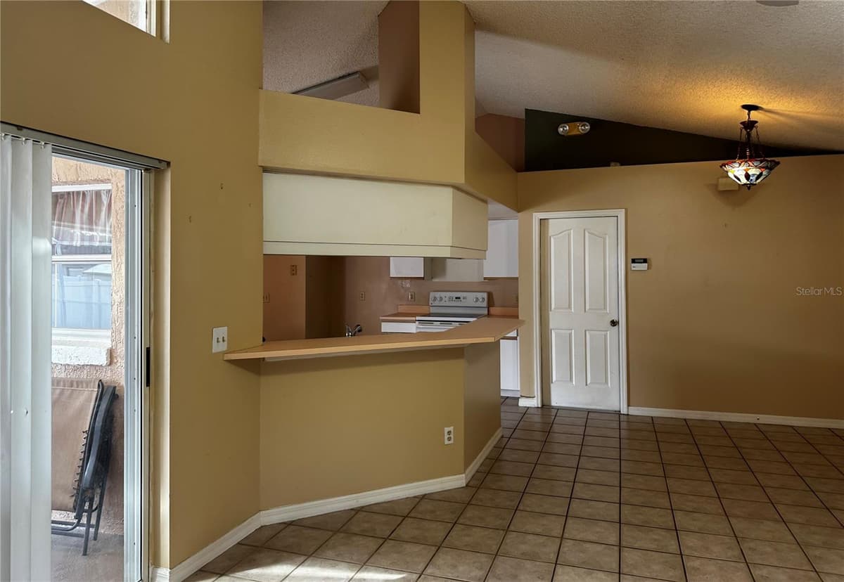 121 LOMA BONITA DRIVE — photo 12 of 43