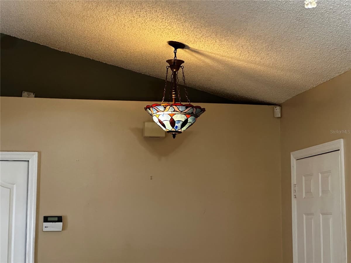 121 LOMA BONITA DRIVE — photo 13 of 43