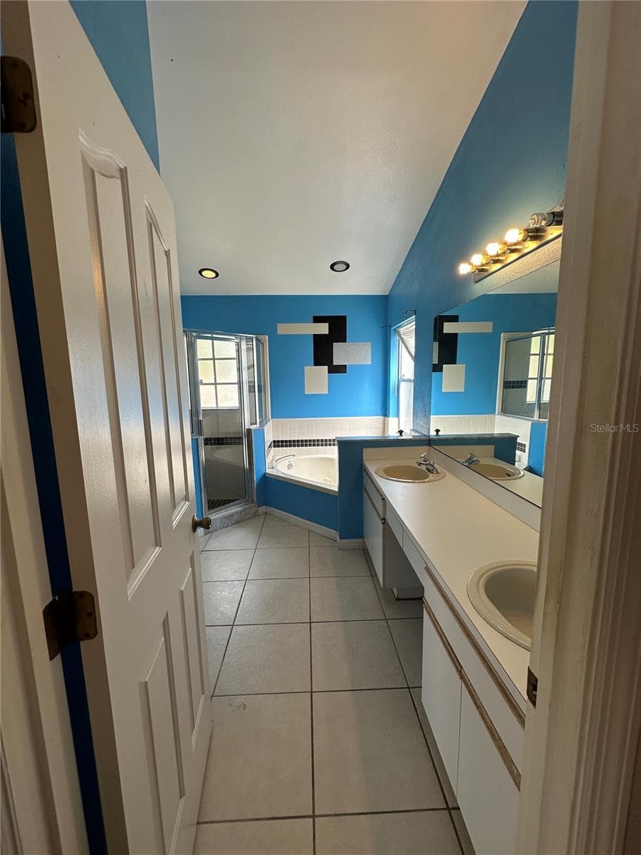 121 LOMA BONITA DRIVE — photo 35 of 43