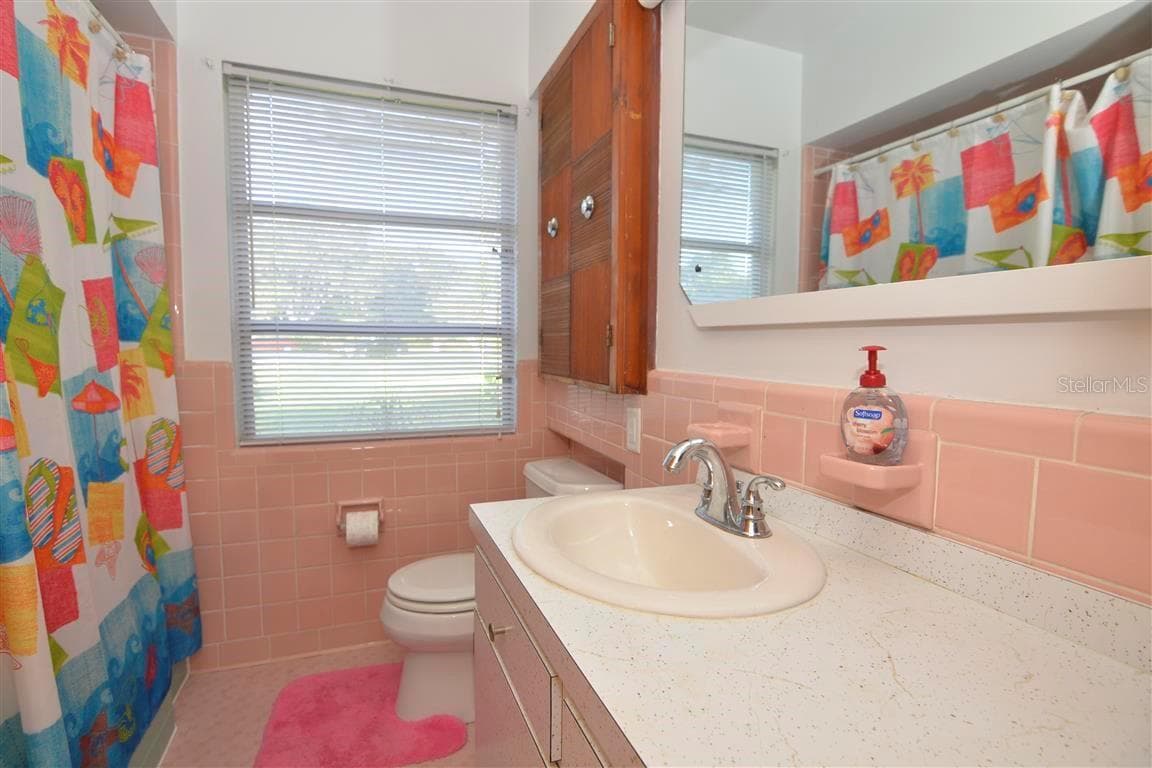 3045 CECELIA DRIVE — photo 8 of 11