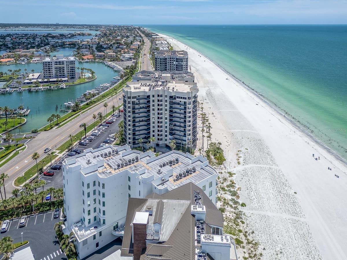 1590 GULF BOULEVARD — photo 89 of 89
